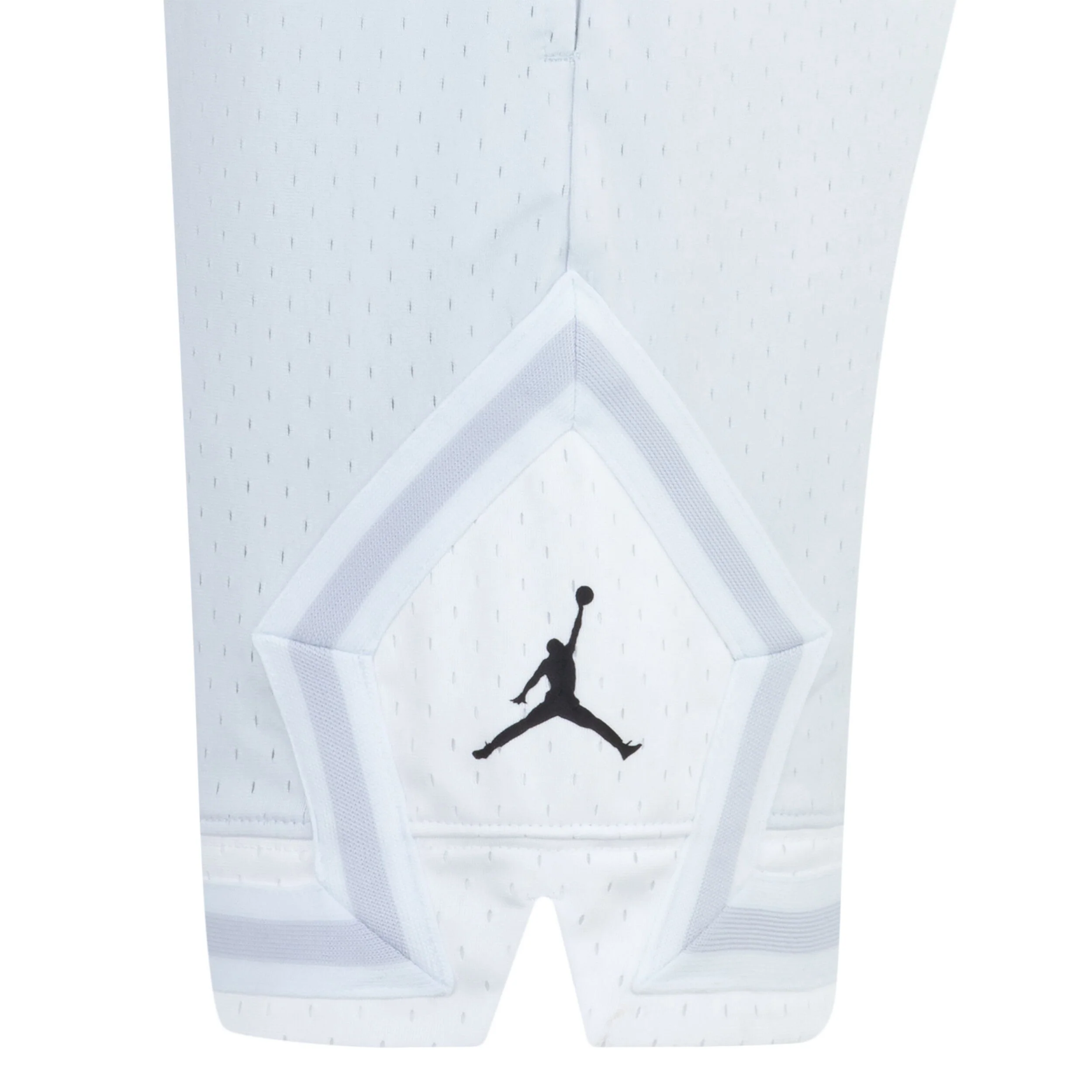 Air Diamond Drifit Shorts (Big Kid) - Image 3