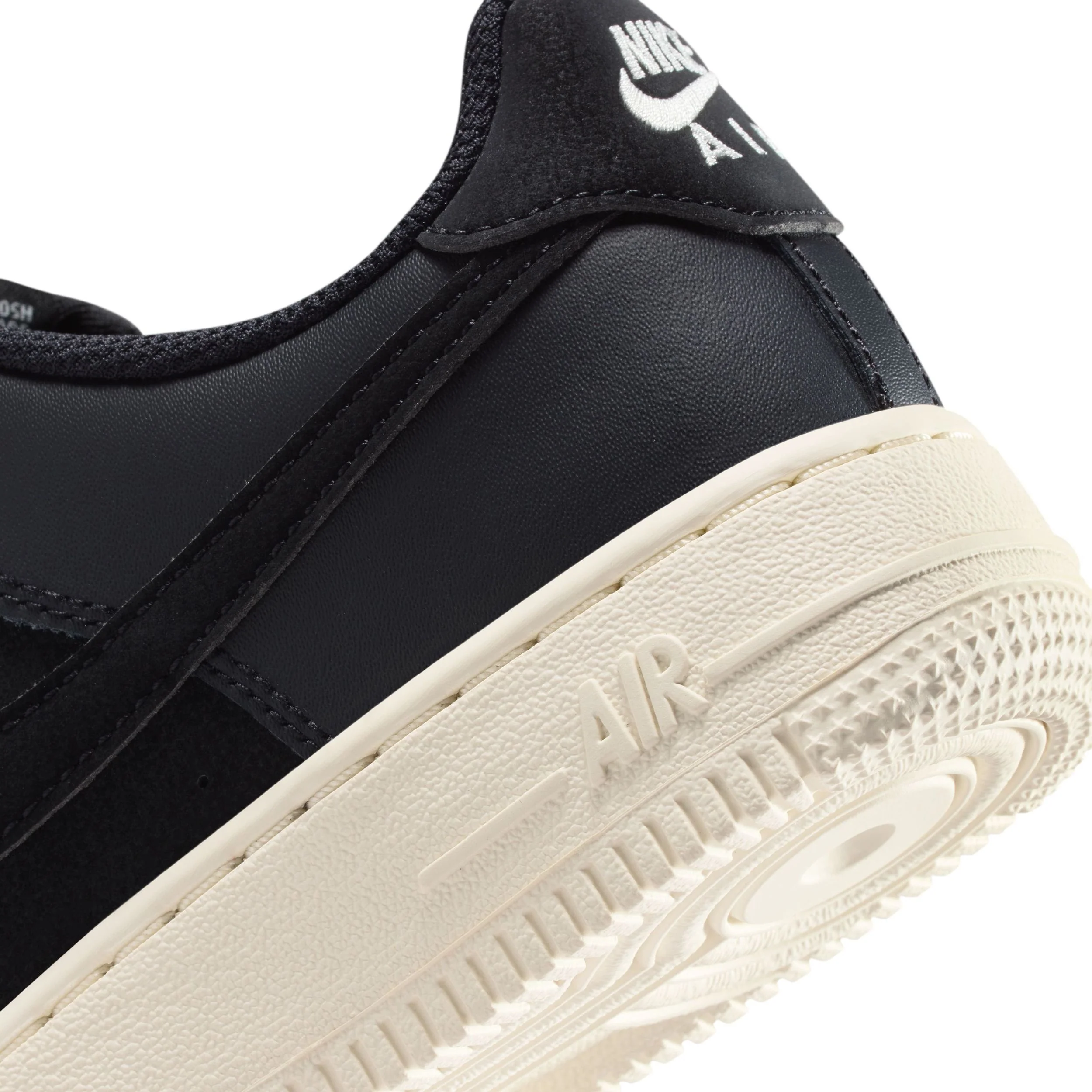 Air Force 1 Lv8 1 (Big Kid) - Image 8