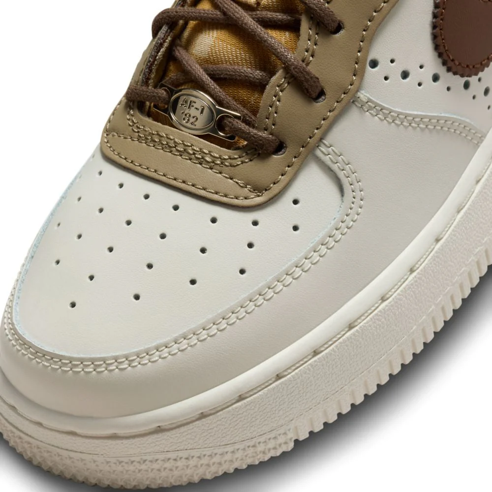 Air Force 1 Lv8 (Big Kid) - Image 17