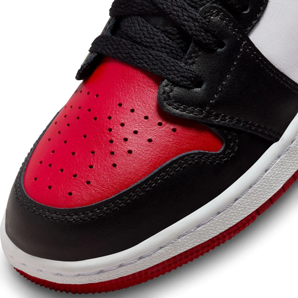 Air Jordan 1 Low (Big Kid) - Image 7