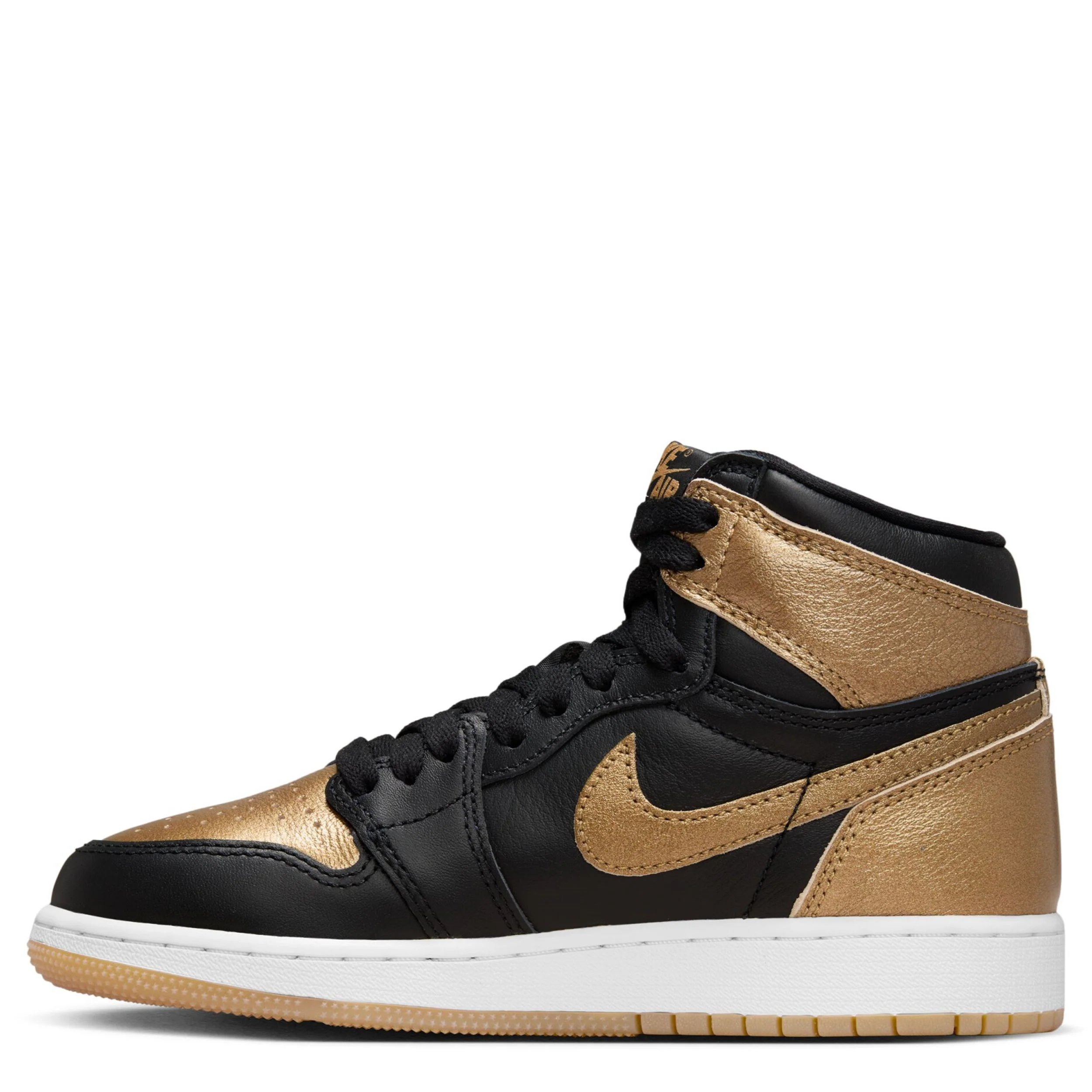 Air Jordan 1 Retro High Og (Big Kid) - Image 2