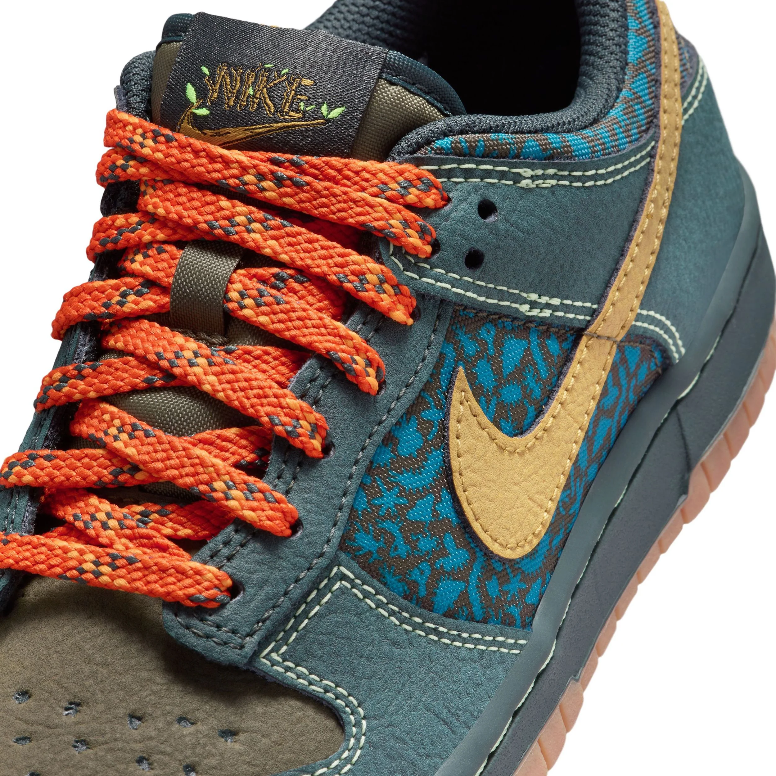 Dunk Low Bg (Big Kid) - Image 7
