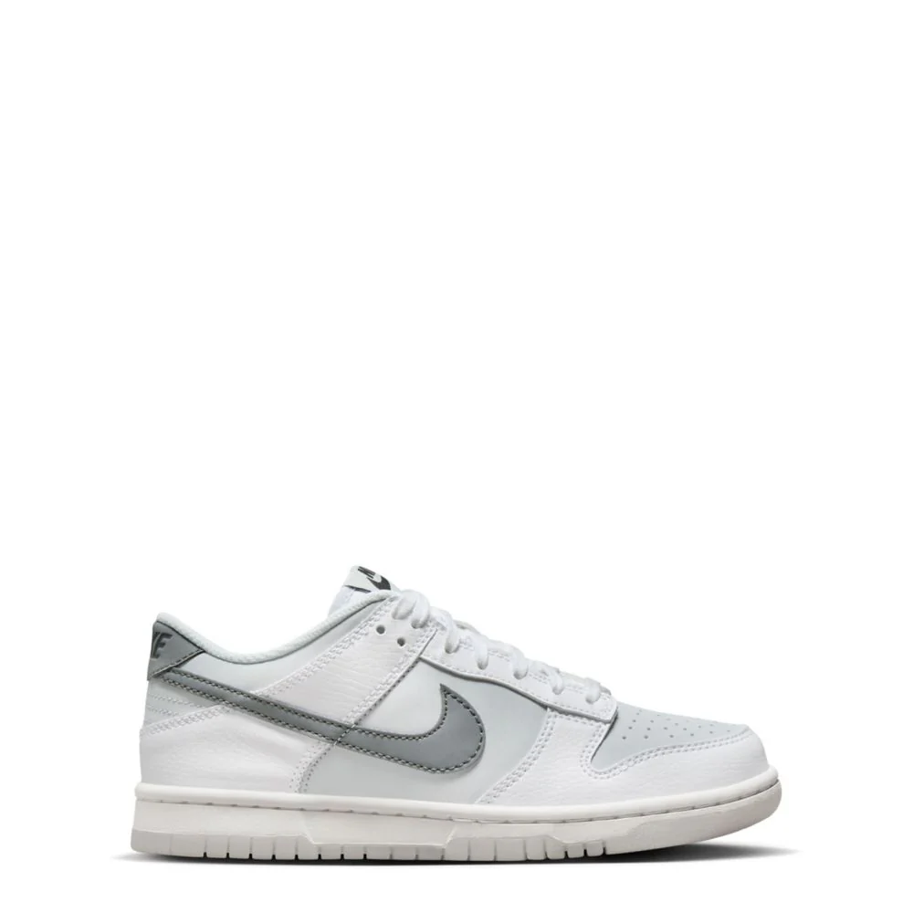 Dunk Low (Big Kid) - Image 2