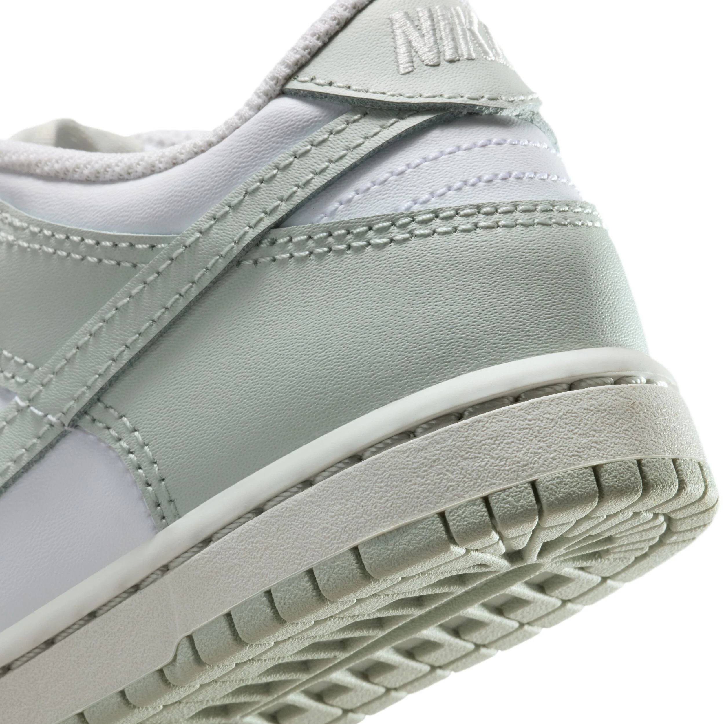 Dunk Low (Little Kid) - Image 8