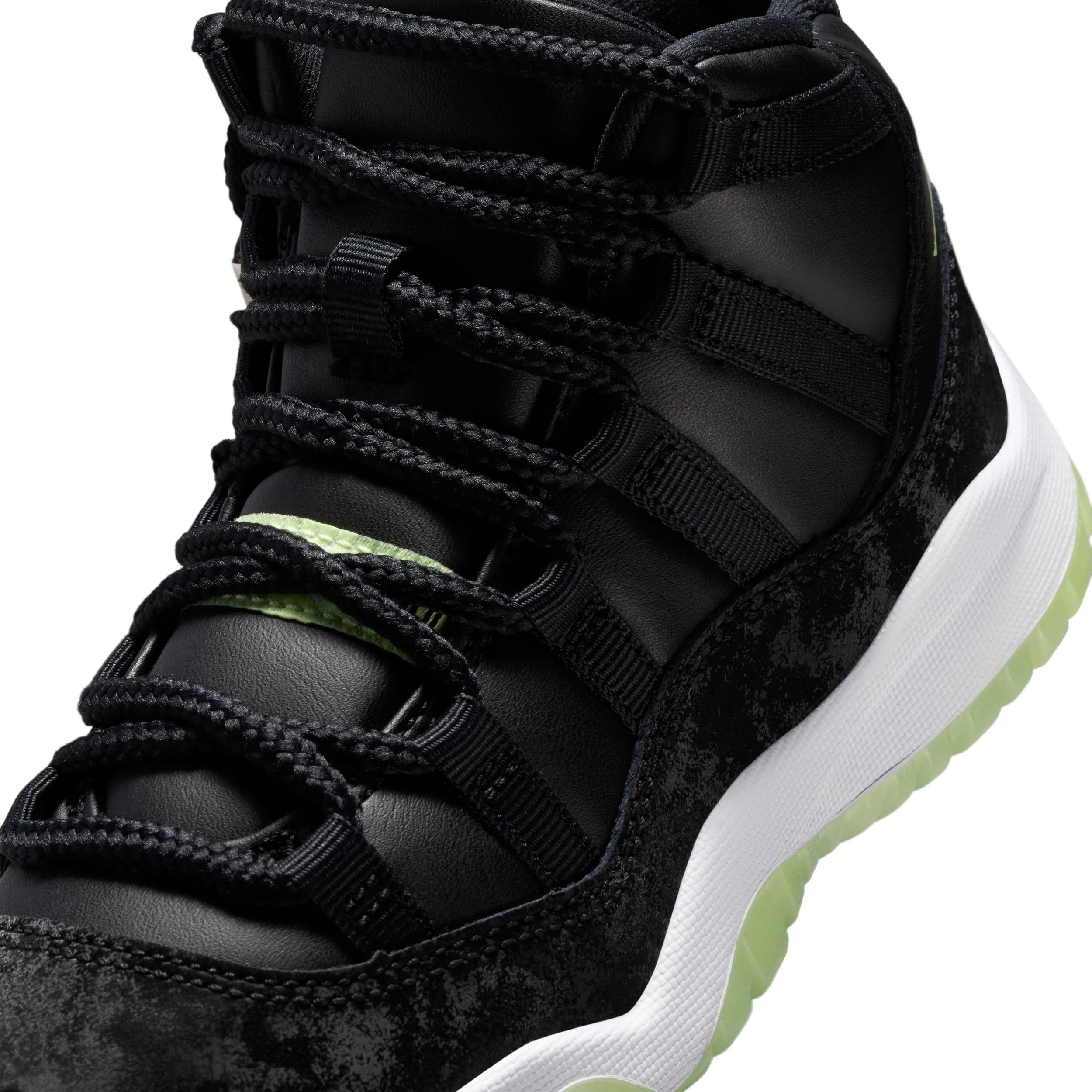 Jordan 11 Retro (Little Kid) - Image 8