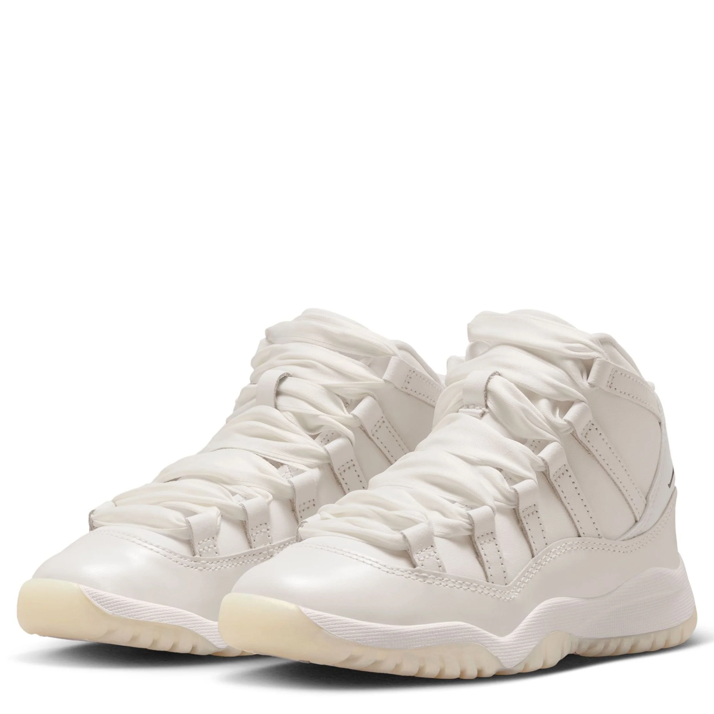 Jordan 11 Retro (Little Kid) - Image 3