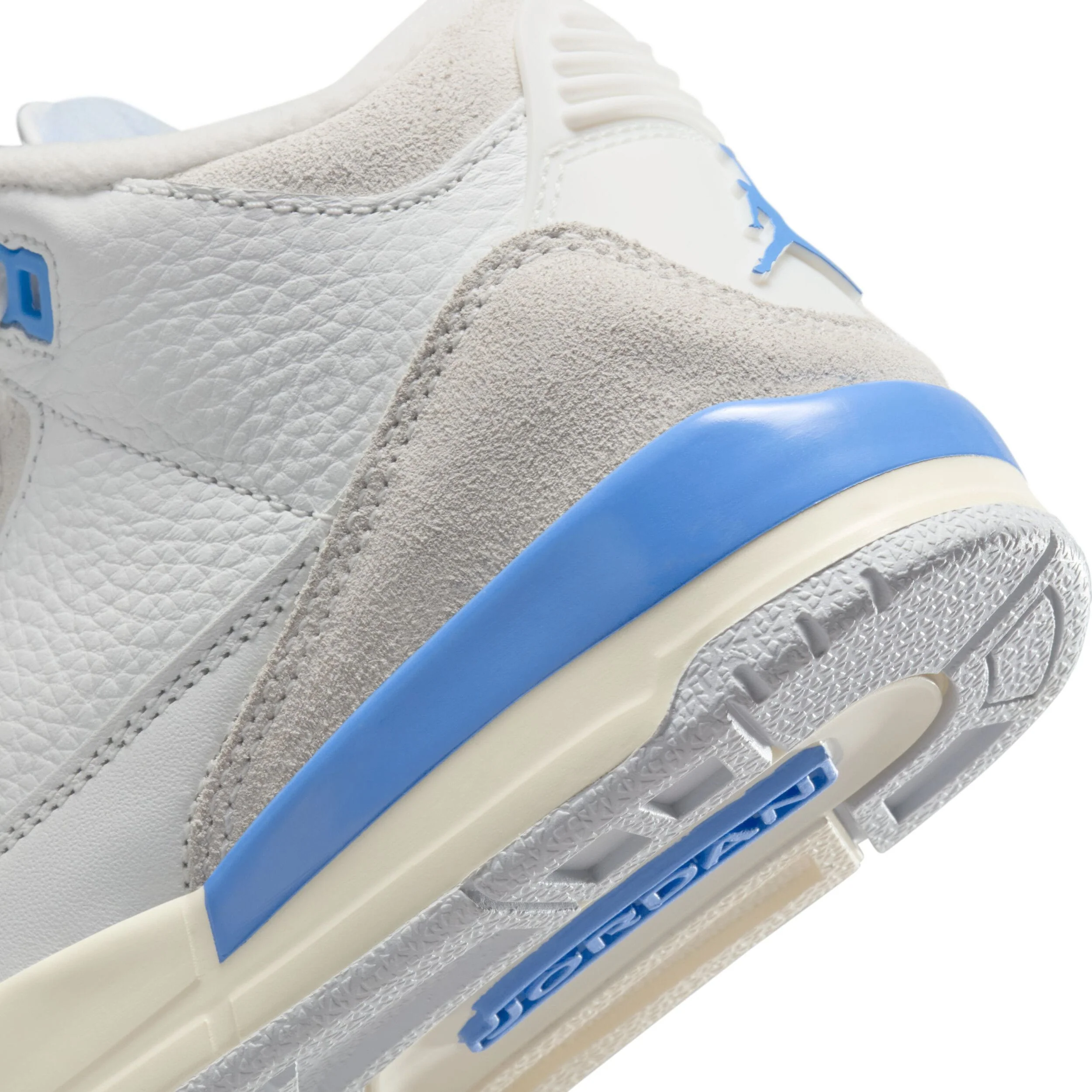 Jordan 3 Retro (Little Kid) - Image 8