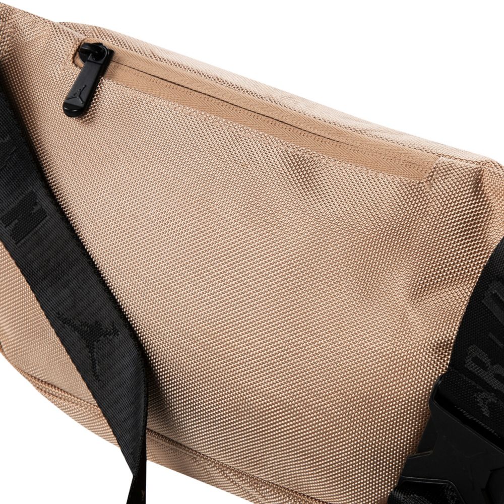 Jumpman Rise Crossbody Bag - Image 6