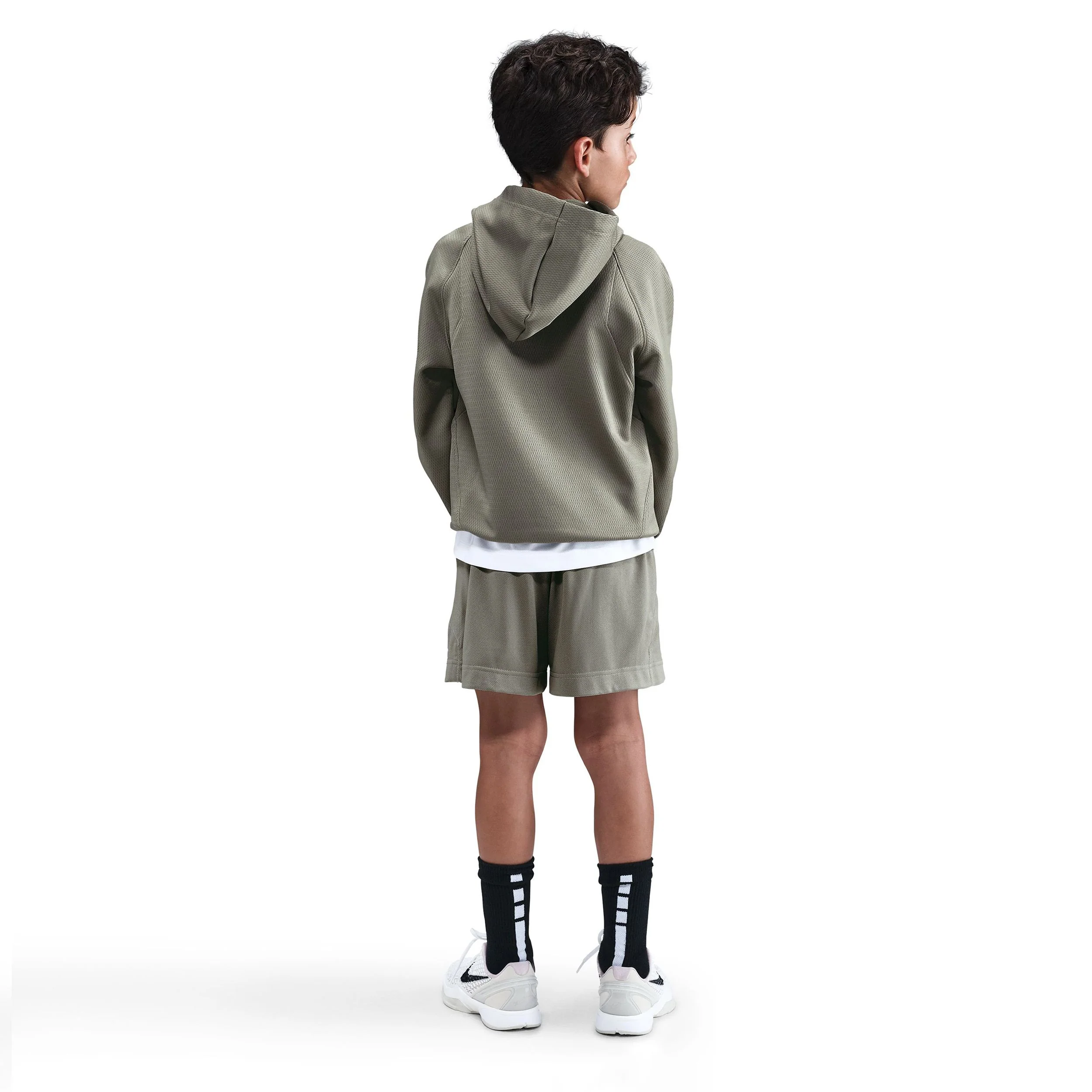 Kobe Fundamental Dri-Fit Shorts (Big Kids) - Image 2